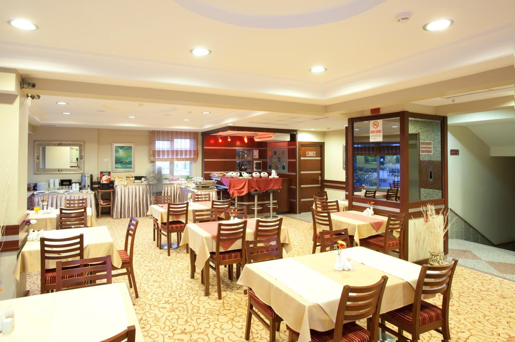 Sefa Hotel 2 Корлу Екстериор снимка