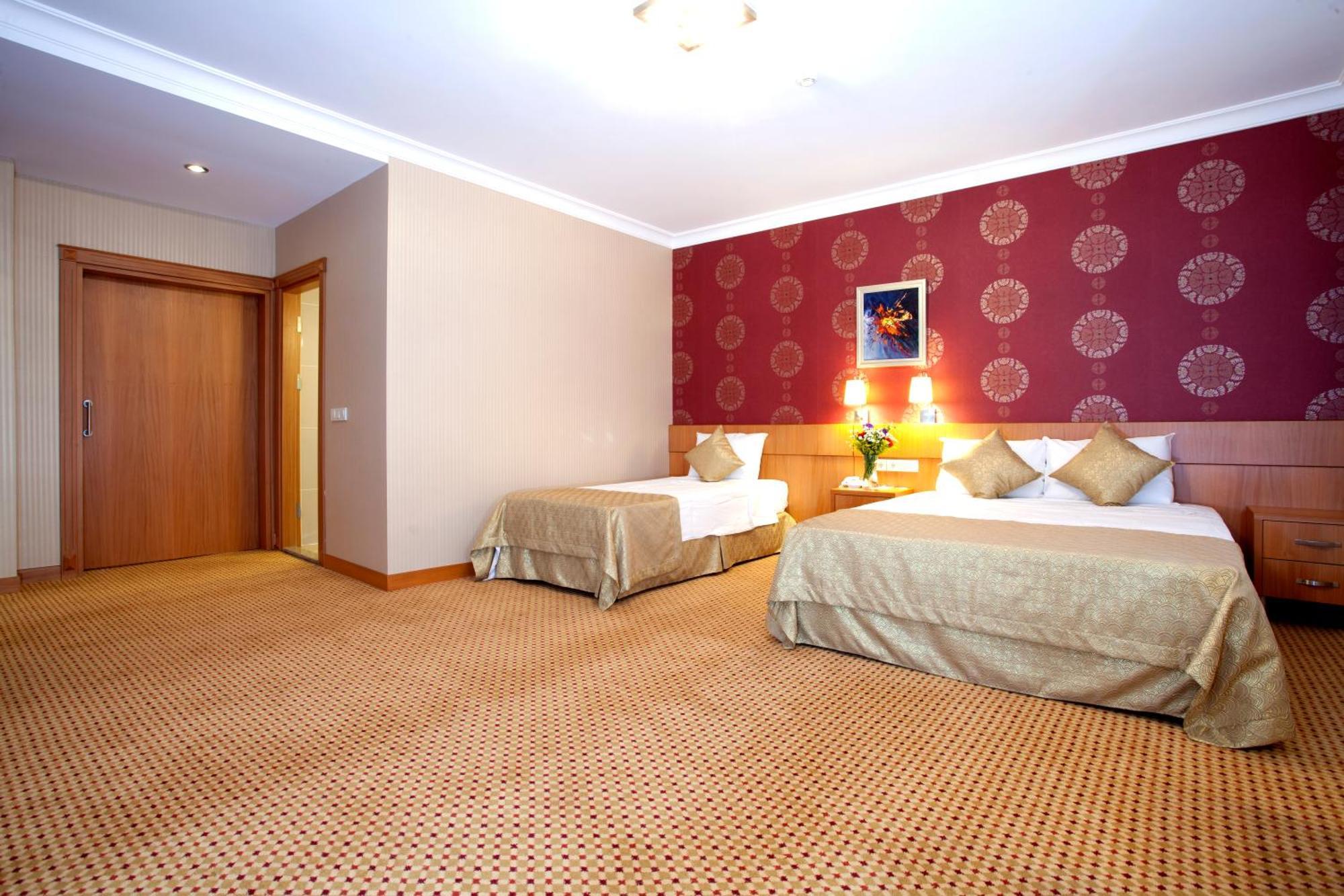 Sefa Hotel 2 Корлу Екстериор снимка